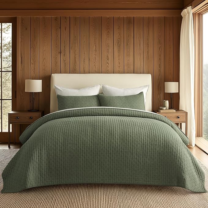 EVERGRACE Cross Stitch Pre-Washed Cotton Quilt Bedding Set Queen Size, Oversized 3 Pieces Lightweight Bedspread Coverlet for All Season, with 2 Matching Shams, Olive Green, 92"x96"