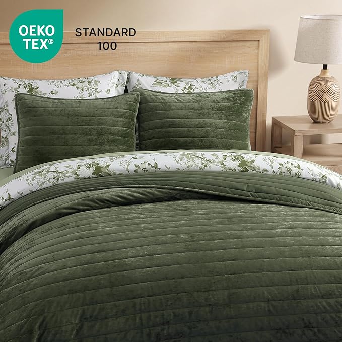 WRENSONGE Velvet Queen Quilt Set-3 Pieces Olive Green Luxurious Striped Channel Velvet Comforter with 2 Shams, Soft Bedspread Coverlet Quilted Bedding Set for All Season