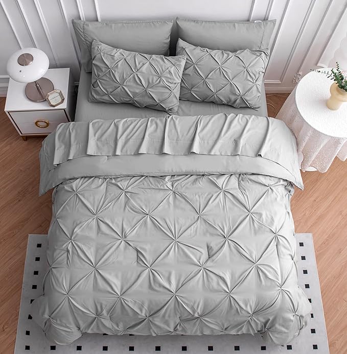 LANE LINEN Queen Comforter Set – 7 Pc Luxury Down Alternative - Pintuck Stitch Design Bedding - 1 Comforter, 1 Flat Sheet, 1 Fitted Sheet, 2 Pillowcases & 2 Shams - Easy Care Machine-Washable – Silver | Plush alt fill, Machine washable, Even warmth spr...