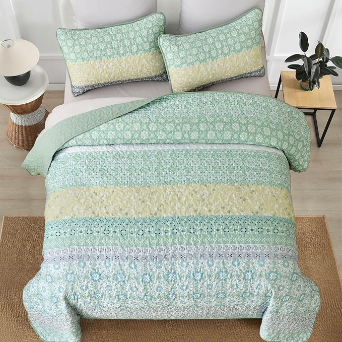 WONGS BEDDING Boho Quilt Set Queen, Sage Green Bohemian Striped Patchwork Bedspread Coverlet Set with 2 Pillowcases,Lightweight Microfiber Floral Bedding Set 96"×90"