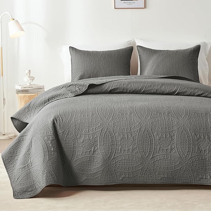 akkialla Dark Grey Twin Quilt Set, Ultrasonic Lightweight Bedspread Coverlet for Modern Minimalist Bedroom, Soft Microfiber Coin Pattern Bedding, 2-Piece (1 Quilt, 1 Pillow Sham) | Breathable fabric