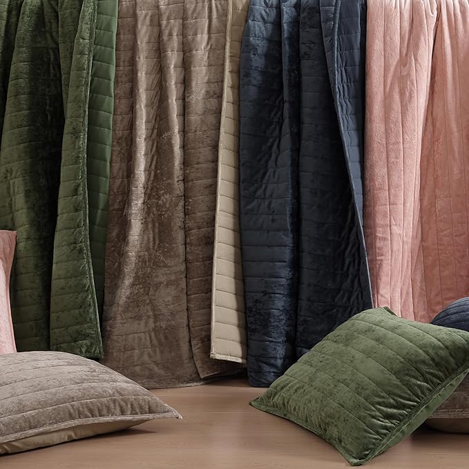 WRENSONGE Velvet Queen Quilt Set-3 Pieces Olive Green Luxurious Striped Channel Velvet Comforter with 2 Shams, Soft Bedspread Coverlet Quilted Bedding Set for All Season