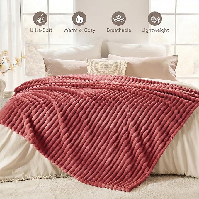 Rose Red Fleece Throw Blanket for Couch, Super Soft Cozy Blanket for Home Decor, Perfect Cozy Gifts for Women Men Gifts, Lightweight All Season Couch Blanket, 50x60 Inches
