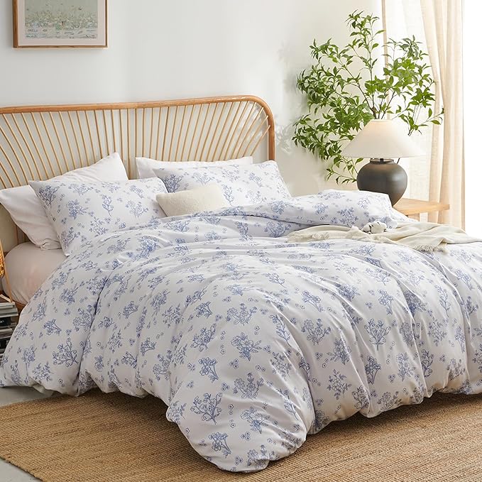 Nayoroom Blue Floral Duvet Cover Full Size Cottagecore Flower Leaf Spring Comforter Cover 3 Pcs Soft Breathable Microfiber Pastoral Aesthetic Bedding Set with Zipper Closure
