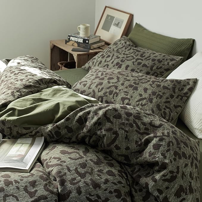 LifeTB Leopard Duvet Cover Full Yarn-Dyed Cotton Jacquard Duvet Cover Green Leopard Print Floral Bedding Set Animal Cheetah Printed Comforter Cover Farmhouse Boho Duvet Cover with Zipper Closure