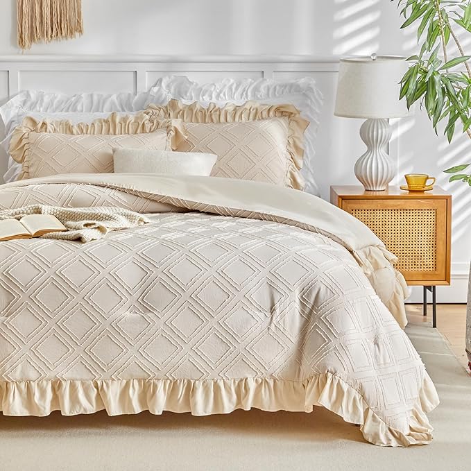 Flysheep Tufted Grids Ruffle Comforter Set Twin Size, 3 Pieces Beige Vintage Farmhouse Shabby Chic Comforters, Jacquard Boho Bohemian Bedding Set for Kids (1 Ruffled Comforter+ 2 Pillow Shams)