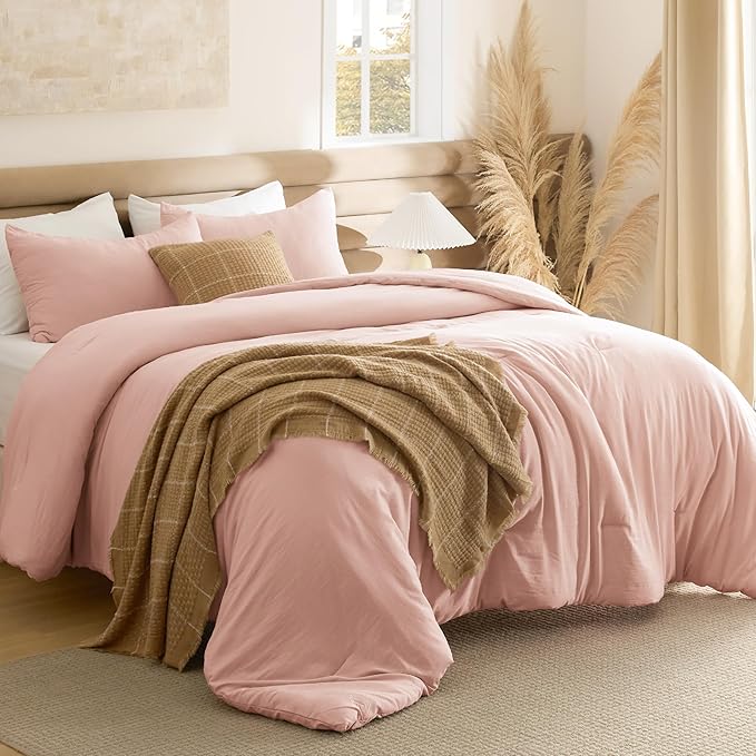 Bedsure Twin/Twin XL Comforter Set, Blush Pink Prewashed Bedding for All Seasons, 2 Pieces GentleSoft™ Warm Down Alternative Bed Set, 1 Lightweight Comforter (68"x88") and 1 Pillowcase (20"x26")
