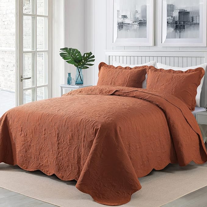 HoneiLife Embroidered Quilt King Size - 3 Piece Microfiber Quilt Sets Lightweight Bedspreads Reversible Coverlets Retro Bed Cover Paisley Pattern Bedding Set All Season Quilts-Rust