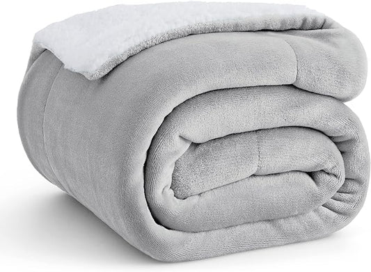 Bedsure GentleSoft Sherpa Fleece Throw Blanket for Couch, Non-Heated, Thick and Warm Throw for Women and Men, Soft Fuzzy Plush Blanket for Winter, Light Grey, 50x60 Inches