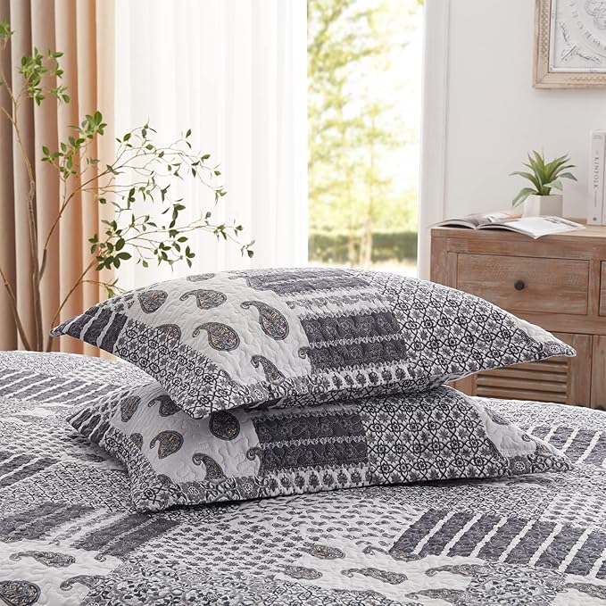 LEAONME Quilt Set Full/Queen Size 3 Piece Bedspread Coverlet Lightweight Comforter Microfiber Bedding Set for All Season Oversized 90x98 Inch Bed Cover Floral Paisley Gray(1 Quilt,2 Pillow Shams)