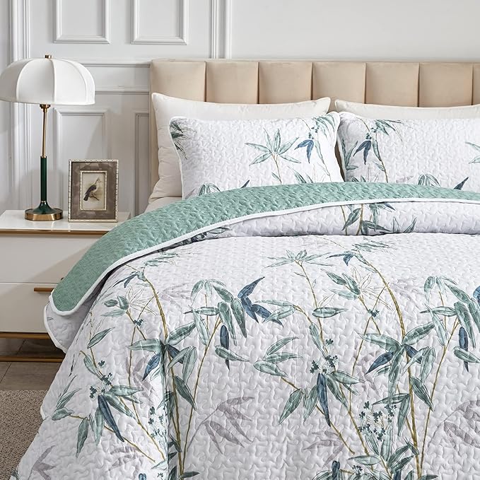Botanical Quilt Set 3 Piece California King, Green Leaves Printed on White Reversible Bedspread Coverlet Set, Soft Microfiber Lightweight Bed Cover for All Season (102" x 114", 1 Quilt+ 2 Pillow Sham)