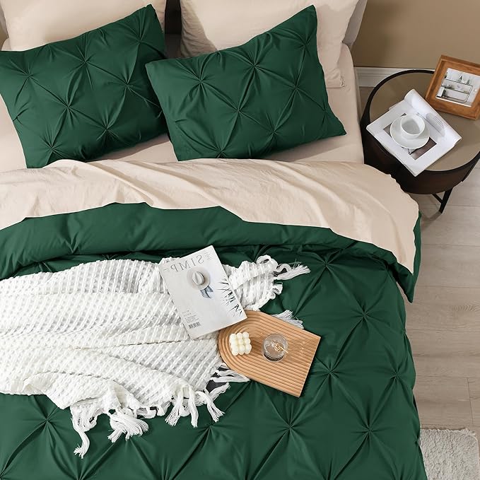 Litanika Emerald Pinch Pleat Duvet Cover Queen, 3 Pieces Pintuck Soft Microfiber Bedding Set with Zipper Closure & Corner Ties(90x90Inch-1 Duvet Cover, 2 Pillowcases)