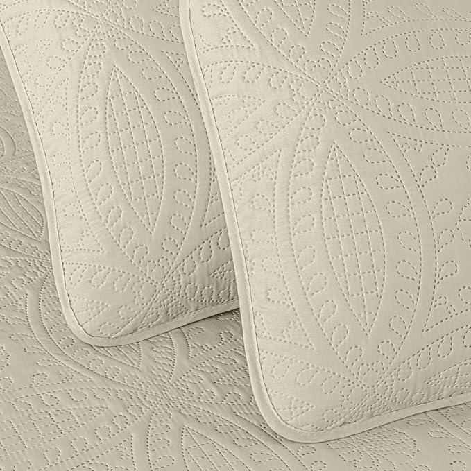 Chezmoi Collection Austin 3-Piece Oversized Bedspread Coverlet Set (Queen, Ivory)
