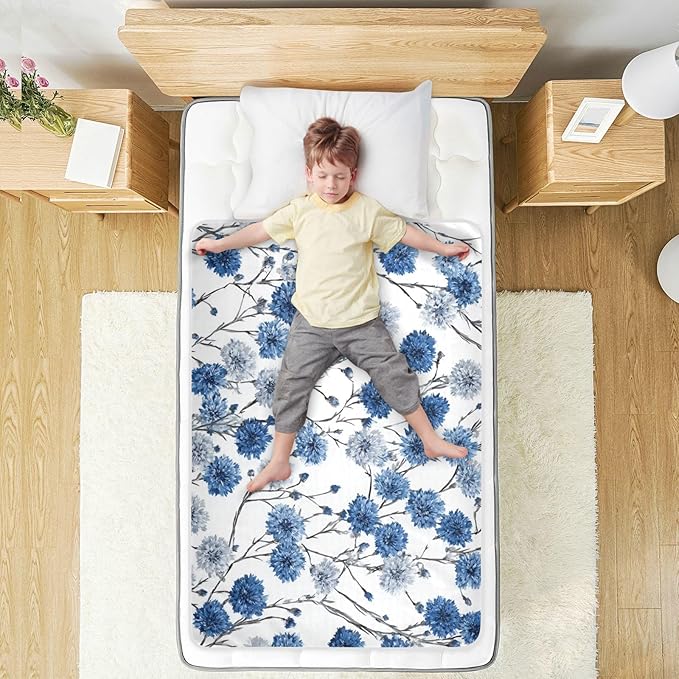 Waterproof Bed Pad Reusable Changing Pad Toddler Mattress Protector Large Pee Pad Baby Diaper Pad Soft Washable Liner Chinese Style Cornflower