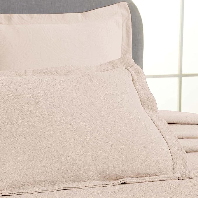 Superior 2 Piece Celtic Circles Cotton Bedspread Set, Decorative Bed Spread, Home Bed Decor, 1 Pillow Sham, Medium Weight Blanket, Matelasse Coverlet Bedding, Wedding Ring Design, Twin, Bisque