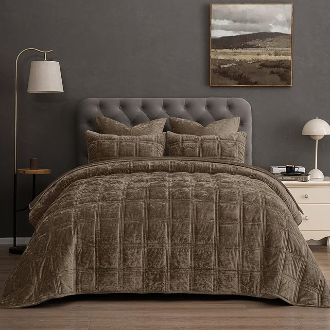 PHF Ultra Soft Velvet Quilt Set King Size – 3PCS Luxurious Cozy Quilted Comforter Alternative with Diamond Pattern, Warm Quilted Bedspread Coverlet, 108" x 92", Cub
