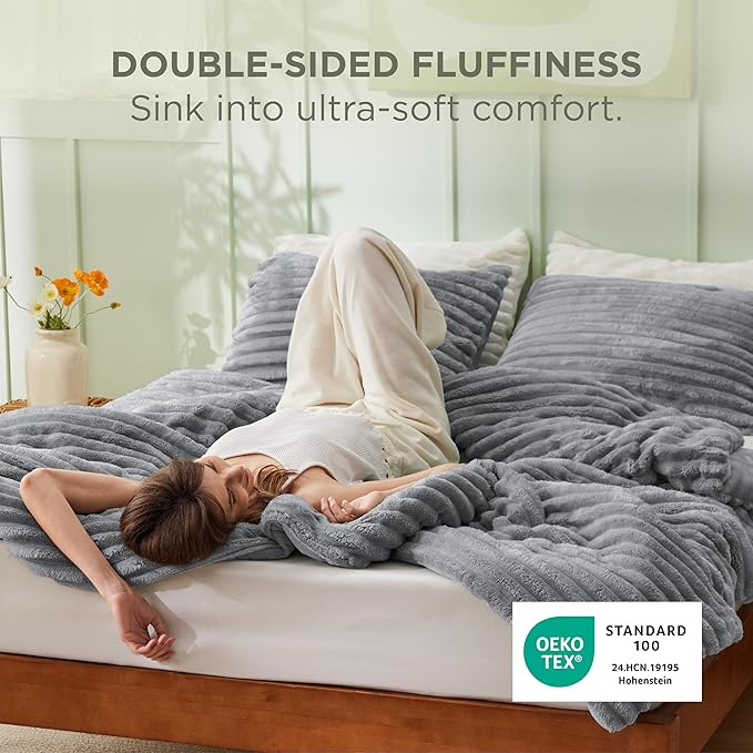 Bedsure Comforter Full Size - GentleSoft™ 3 Pieces Fluffy Double-Side Fleece Comforter Set, Cozy Striped Room Decor Aesthetic, Luxury Grey Full Size Bedding with 2 Pillowcases, 82x86 Inches