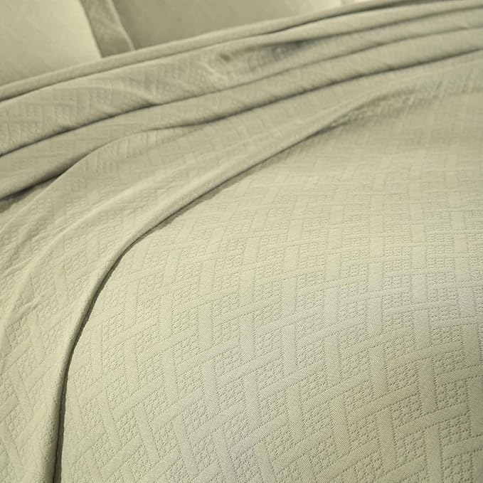 Superior 3 Piece Basketweave Cotton Bedspread Set, Home Bed Decor, Decorative Bed Spread, 2 Pillow Shams, Medium Weight Blanket, Matelasse Coverlet Bedding, Geometric Lattice Pattern, King, Sage