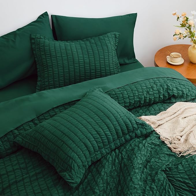 Love's cabin Seersucker Dark Green California King Comforter Set, 7-Piece All Season Lightweight Bed in a Bag Bedding Set with Comforter, Flat Sheet, Fitted Sheet, Pillowcases and Shams | Soft, Breathable, Lightweight