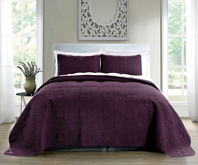 Quilt Set Full/Queen Size Purple - Oversized Bedspread - Soft Microfiber Lightweight Coverlet for All Season - 3 Piece Includes 1 Quilt and 2 Shams, Geometric Pattern