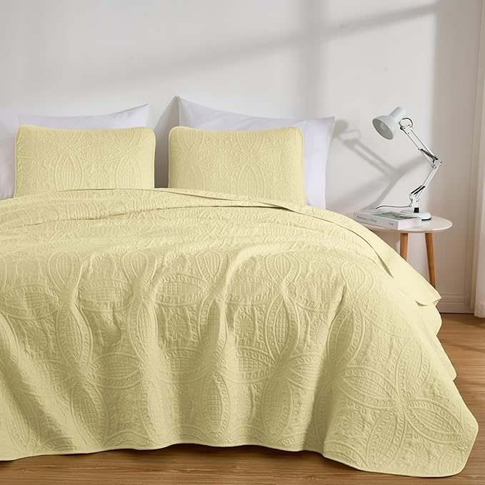 Chezmoi Collection Austin Queen Oversized Bedspread Set, 3-Piece Pinsonic Quilted Lightweight Microfiber Bedspread Coverlet, Pastel Yellow