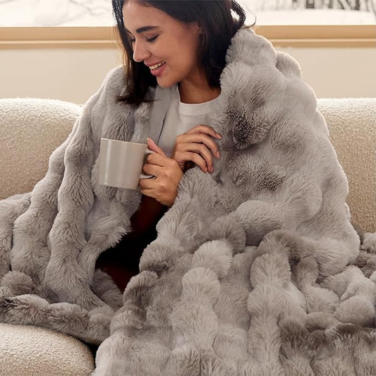 Bedsure GentleSoft Tie-dye Brown Fluffy Fuzzy Throw Blanket, Soft Cozy Fleece Faux Fur Blanket for Couch, Brown Room Decor Minky Velvet Bed Cover, Thick Warm Plush Women Men Birthday Gifts