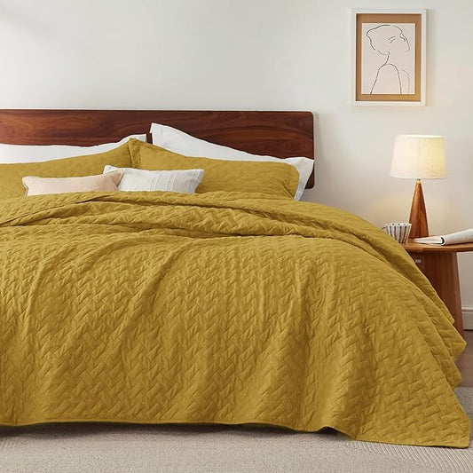 Bedsure Quilts King Size - Lightweight Bedspreads King Size with Basket Weave Pattern, Soft Quilt Bedding, Mustard Yellow Comforter Coverlet for All Seasons (106" x 96")
