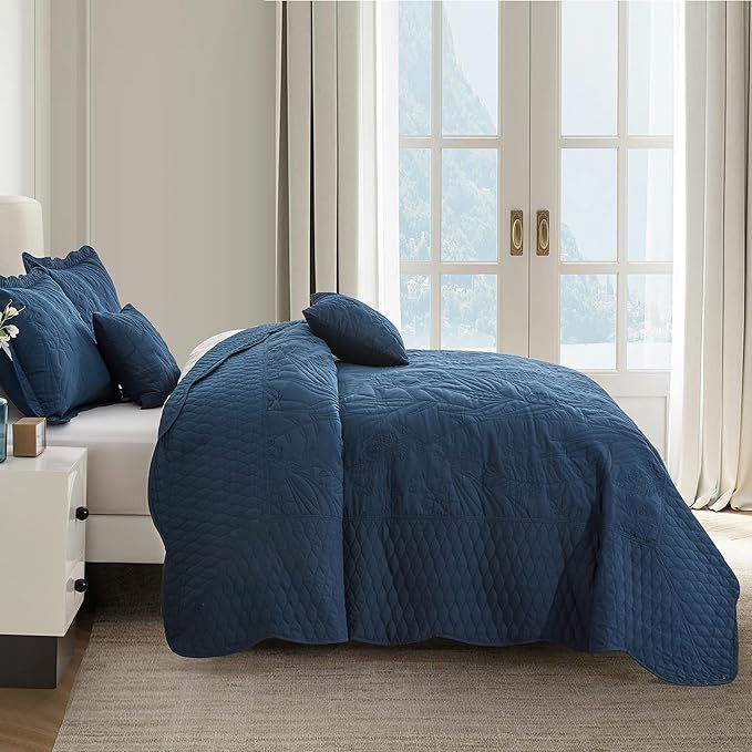 Botanical Bedspread Full Size - Leaves Pattern Stitching Quilt Set - Elegant & Fresh Style Bedding Coverlets, Reversible, Lightweight, 5 Piece, Navy
