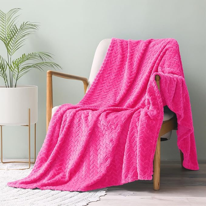 Exclusivo Mezcla Fleece Throw Blanket for Couch and Bed, 50x70 Inches Soft Cozy Jacquard Flannel Blankets, Lightweight Fuzzy Plush Warm Throws for Women, Hot Pink