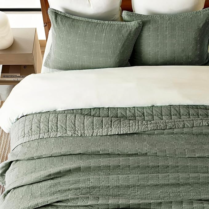 EVERGRACEHOME Stonewashed Cotton Quilt Set Full Queen Size, Ultra Soft Oversized Bedspread Coverlet Set, Lightweight Crinkle Box Stitch Bedding Sets for All Season, with 2 Shams, Olive Green