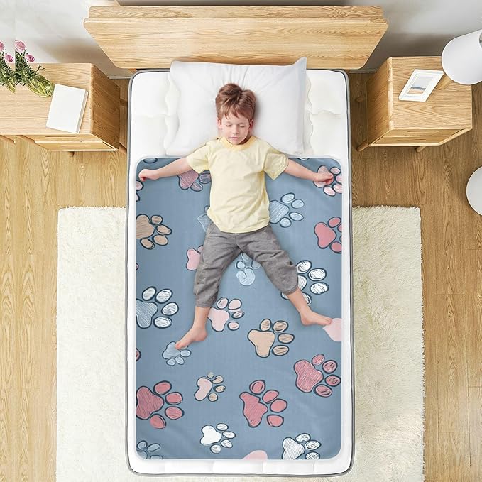 Waterproof Bed Pad Reusable Changing Pad Toddler Mattress Protector Large Pee Pad Baby Diaper Pad Soft Washable Liner Blue Footprints