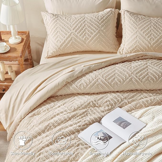 Zzlpp Queen Comforter Set 7 Pieces, Beige Bed in a Bag Queen Size, Tufted Boho Bedding Set with 1 Comforter, 2 Pillow Shams, 2 Pillowcases, 1 Flat Sheet, 1 Fitted Sheet