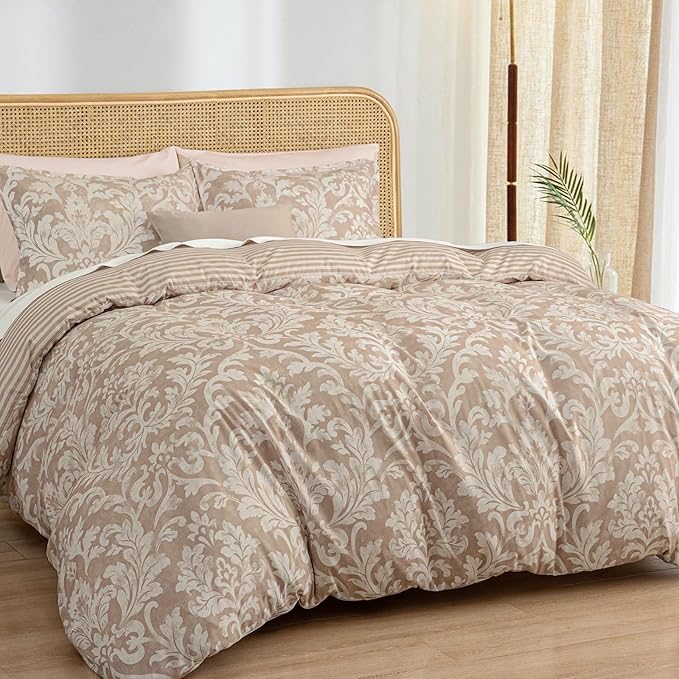 PHF Ultra Soft Floral Duvet Cover King Size, Printed Bedding Set 3 Pieces, Comfy Farmhouse Pattern Duvet Cover Set with 2 Pillow Shams, Zipper Closure and 8 Ties, 104"x90", Paisley-red