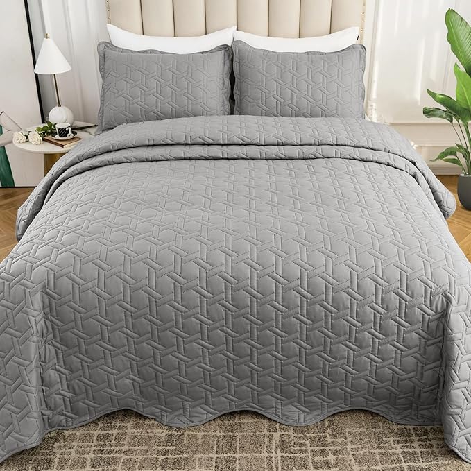 Auemtyn Full/Queen Size Quilt Set 3 Pieces, Soft Lightweight Summer Bedspread, Reversible Microfiber Bed Coverlet for All Seasons, Grey, Geometric Pattern (1 Quilt, 2 Pillow Shams)