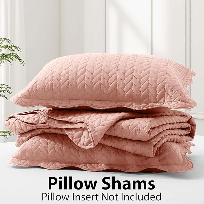 IR Imperial Rooms Twin Quilt Bedding Set (68” x 86”) - Bulk Pack of 10 Wholesale for Hotels, Guest Bedroom & Airbnbs - Lightweight Microfiber Reversible Embossed Quilts Bedspreads (Peach)