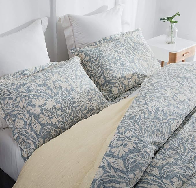 SLEEPBELLA Duvet Cover Twin Size, 600 Thread Count Cotton Beige & Bluish Grey Printed with Luxurious Leaves Pattern Reversible Botanical Comforter Cover Sets, Bedding Set 2Pcs (Twin, Beige Paisley)