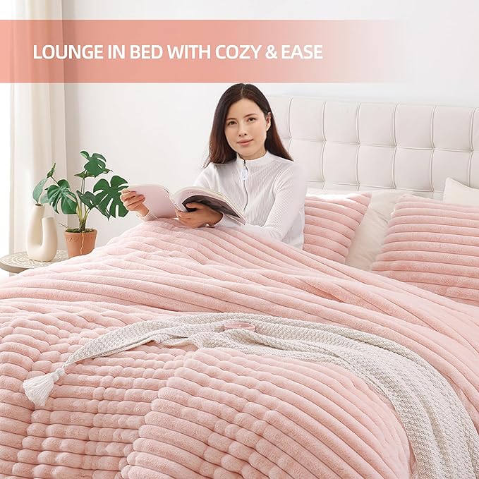 Smoofy Fluffy Full Size Comforter Sets 3 Pieces - Blush Pink Fleece Fluffy Comforter Set, Luxury Fuzzy Full Bed Set, Soft Comforter Full Size All Season, Heavy Faux Fur Comforter with 2 Pillow Cases