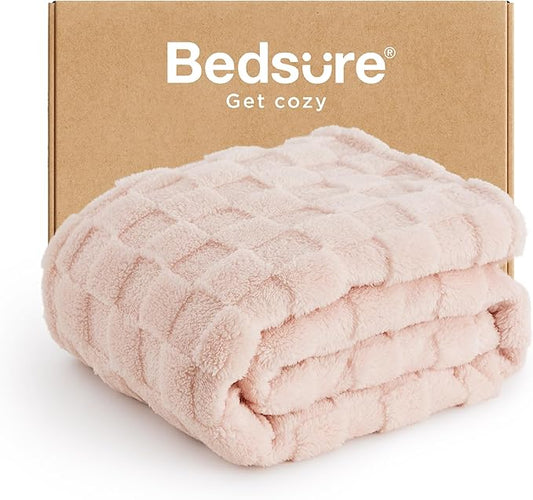 Bedsure GentleSoft Pink Throw Blanket for Couch - Checkered Fleece Blankets Gifts for Women Men Girls, Cute Soft Cozy Throw for Bedroom Home Decor Gifts, 50x60 Inches