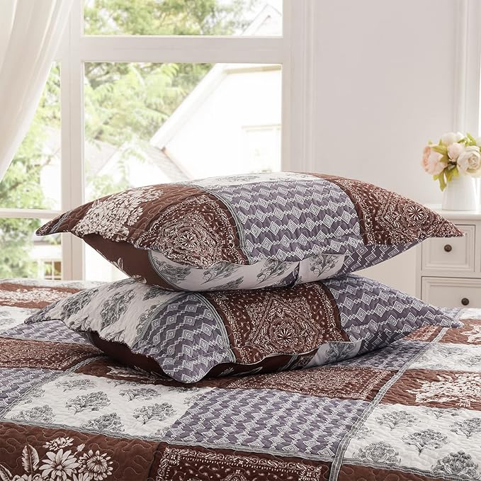 King Size Quilt Set 3 Pieces Lightweight Reversible Bedspread-98''x106'' Soft Patchwork Border Floral Coverlet Luxurious Warm Microfiber Bed Cover All Season Brown Bedding Set(1 Quilt,2 Pillow Shams)