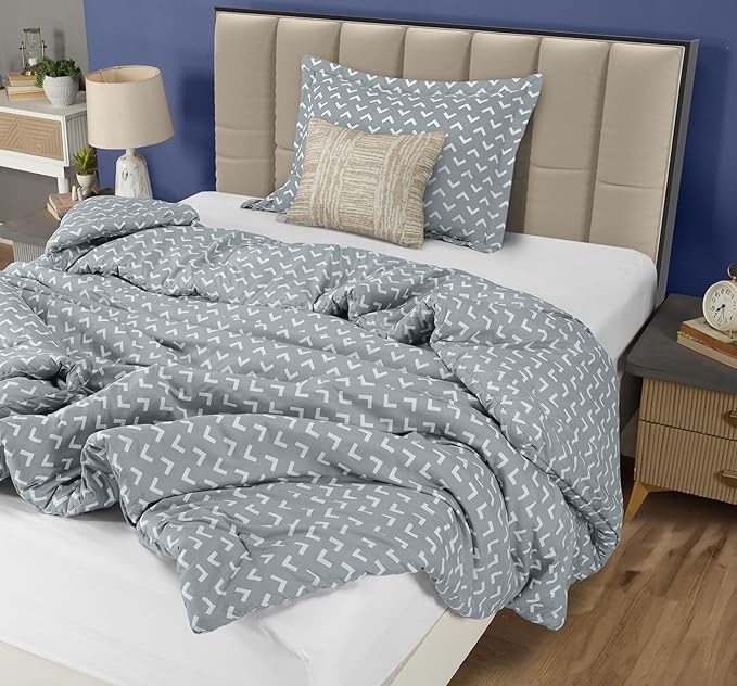 Utopia Bedding - Comforter Set with 2 Pillow Shams - 3 Pieces Bedding Comforter Sets - Down Alternative Comforter - Soft and Comfortable - Machine Washable, Arrow White, Queen
