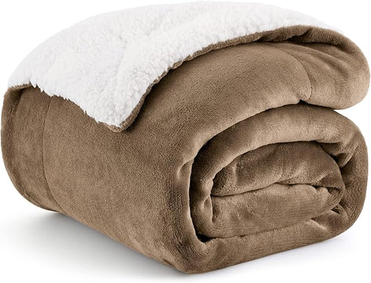 Bedsure GentleSoft Sherpa Fleece Throw Blanket for Couch, Non-Heated, Thick and Warm Throw for Women and Men, Soft Fuzzy Plush Kids Blanket for Winter, Camel, 50x60 Inches