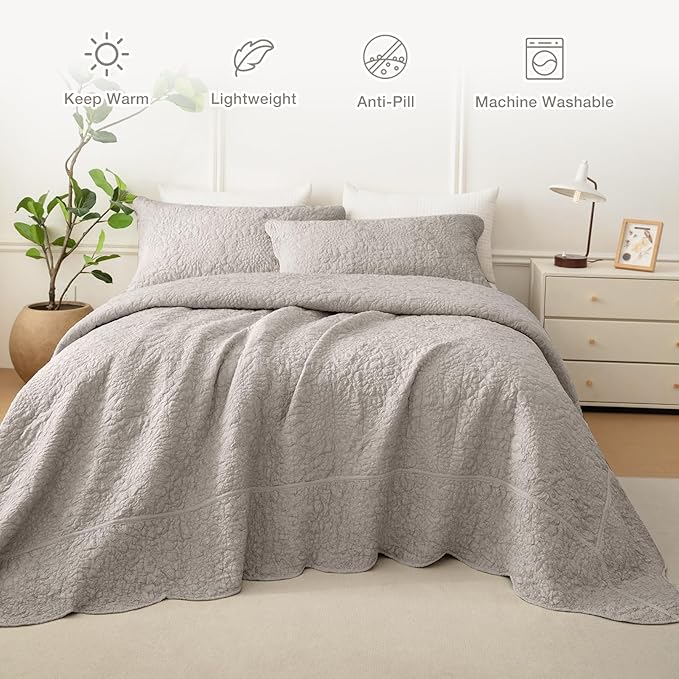 Masaca Oversized King Bedspread 120x120,3Pcs Crinkled Extra Large King Quilt Bedding Set Linen Colored Stone-Washed Farmhouse Lightweight Rustic Scallop Bedspread & Coverlet Sets for All Season