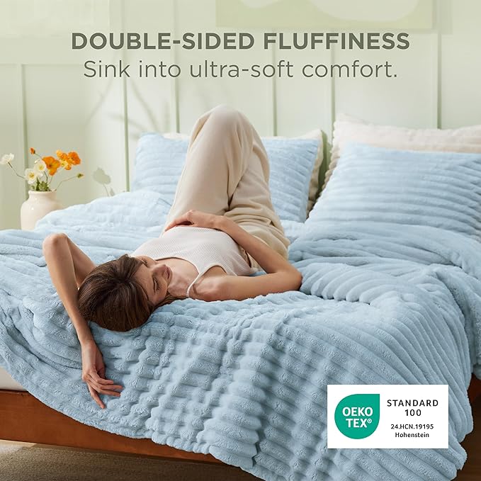 Bedsure Queen Comforter Set - GentleSoft™ 3 Pieces Fluffy Double-Side Fleece Comforter Set, Cozy Striped Room Decor Aesthetic, Luxury Light Blue Bedding Queen Size with 2 Pillowcases, 90x90 Inches