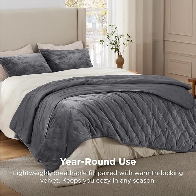 Bedsure Velvet Fleece Comforter Set King, Dark Grey Lightweight Quilted Bedding Set, Soft Warm Blanket for All Season, 3 Pieces, 1 Comforter (104" x 90") and 2 Pillow Shams (20" x 36")