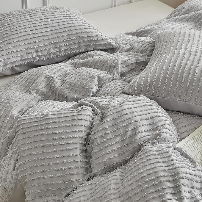 WARMDERN Boho Duvet Cover Set King Size,Grey Striped Duvet Cover Microfiber Bedding Set,3PCS Ultra Soft Breathable Lightweight Tuft Texture Pattern Duvet Covers with Zipper Closure(Grey,King)