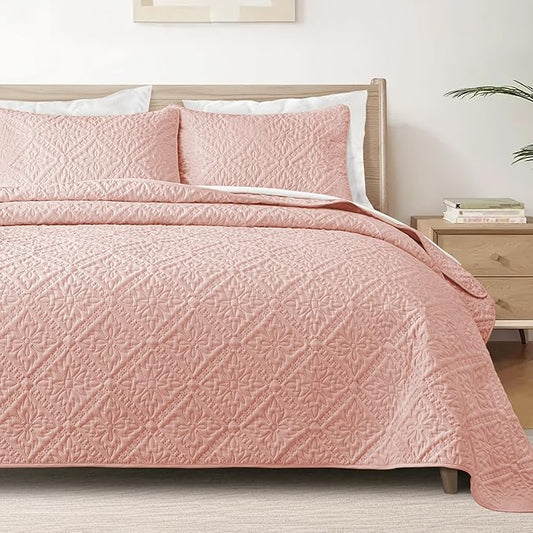 Exclusivo Mezcla Queen Quilt Bedding Set, Lightweight Soft Bedspreads Coverlets with 2 Pillow Shams, Modern Blush Pink Quilts Queen Full Size for All Seasons