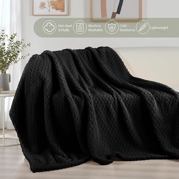 Exclusivo Mezcla Twin Size Fleece Blanket for Bed, Extra Soft Warm Decorative Fuzzy Blanket for Women, Lightweight Cozy Bedding Blankets, 60x80 Inches, Black