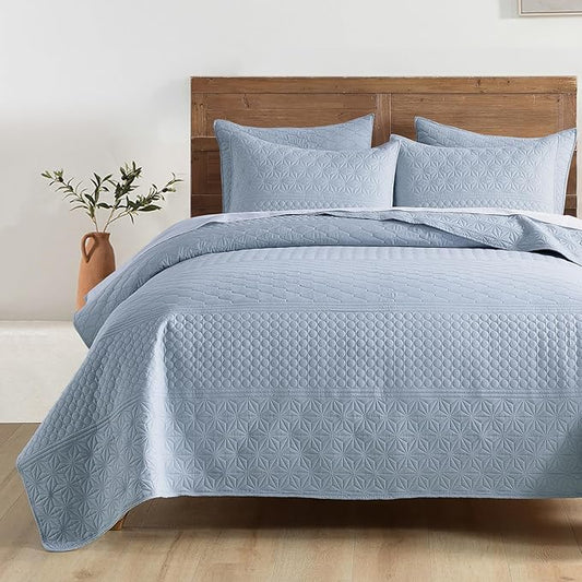 HORIMOTE HOME Light Blue Twin Size Quilt Set - Soft Microfiber Bedspread with 1 Sham, Lightweight & All-Season Geometric Coverlet for Cozy Bedding
