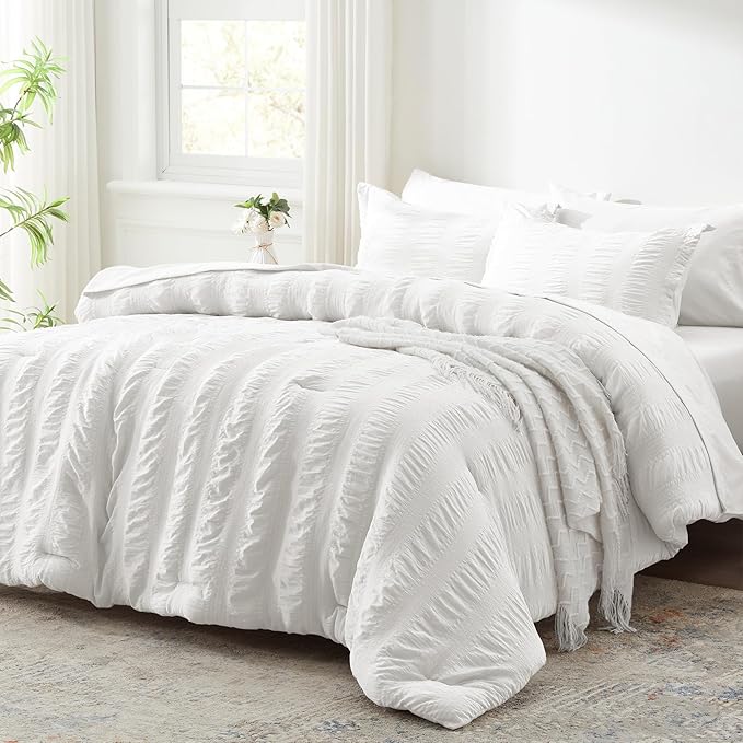 Zzlpp King Comforter Set 7 Pieces, White Seersucker Bed in a Bag with Comforter, Pillow Shams, Pillowcases, Flat Sheet, Fitted Sheet