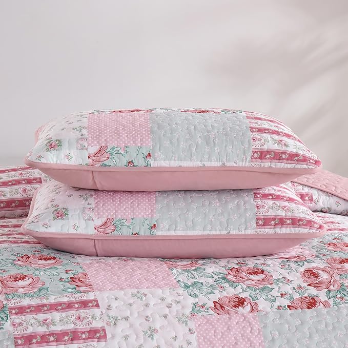 Patchwork Quilt Set Queen Size, Pink Floral Plaid Bedspread Coverlet Set Boho Rustic Quilt Bed Cover, 3 Piece Soft Microfiber Reversible Pink Grey Bedding Set for Women Girls